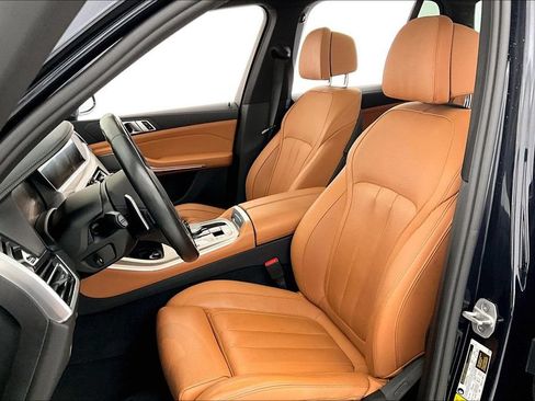 Used 2021 BMW X5 M50i w/ Premium Package AWD/4WD image 31