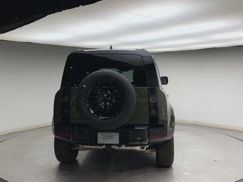 New 2026 Land Rover Defender 110 S AWD/4WD image 3