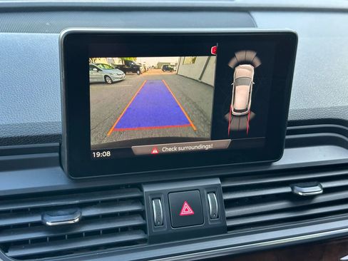 Used 2020 Audi Q5 2.0T Premium image 27