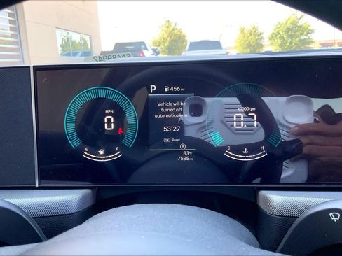 Used 2025 Hyundai Sonata SE FWD image 25