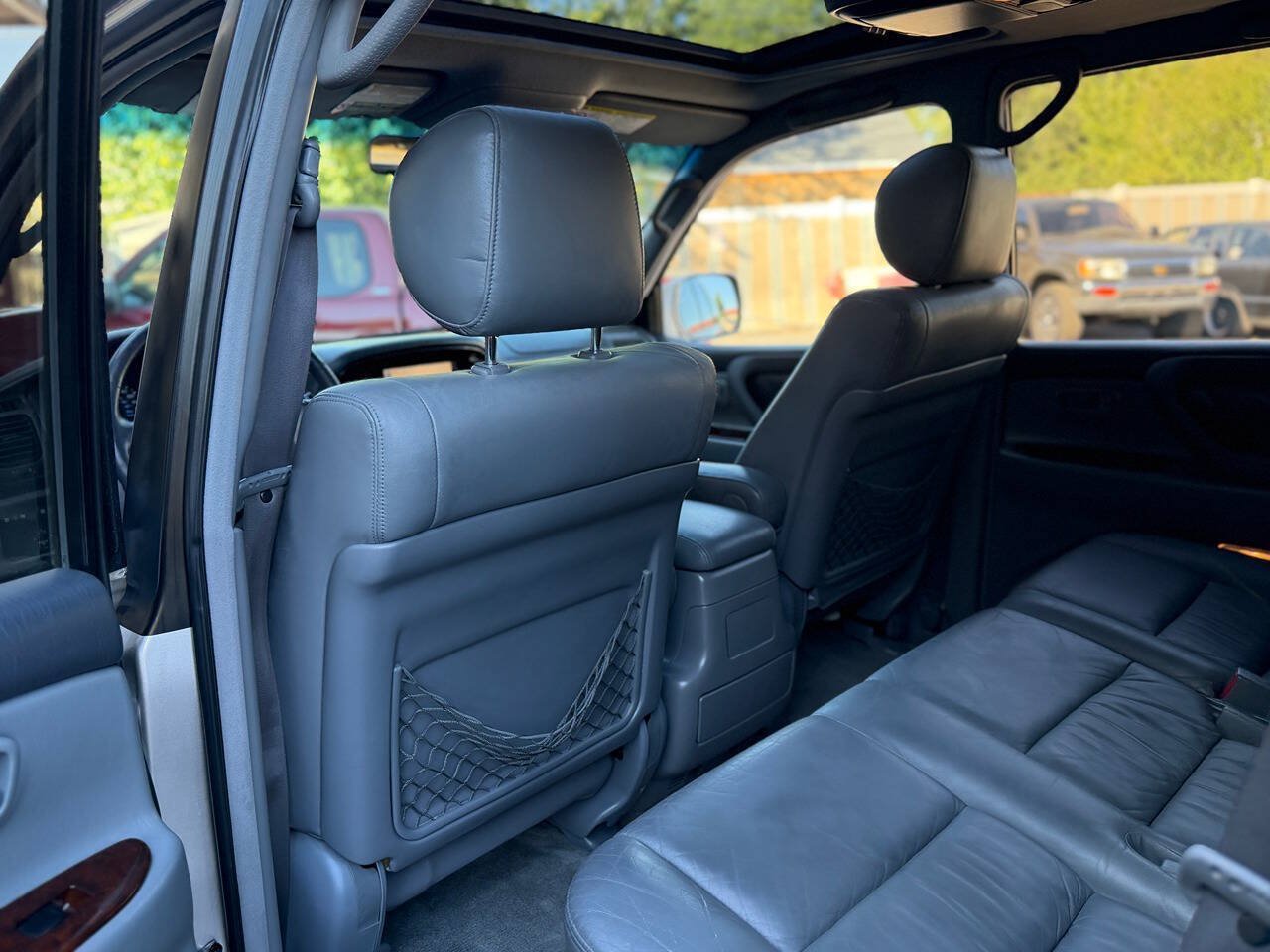 Used 1999 Toyota Land Cruiser w/ Leather Trim Pkg AWD/4WD image 33