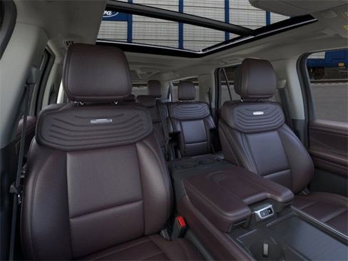 New 2026 Ford Expedition Max Platinum image 10