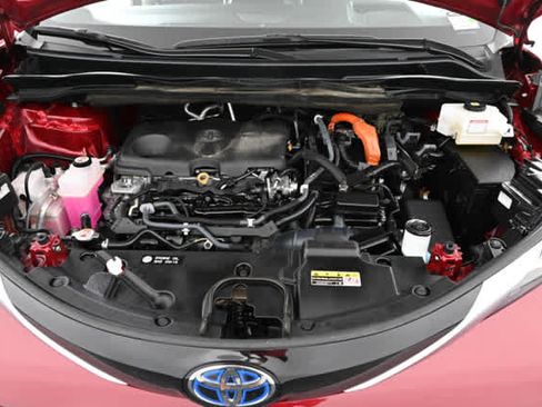 Used 2022 Toyota Sienna Platinum AWD/4WD image 34