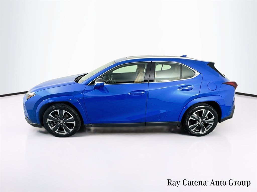 Certified 2025 Lexus UX 300h AWD w/ Accessory Package (Z2) image 4