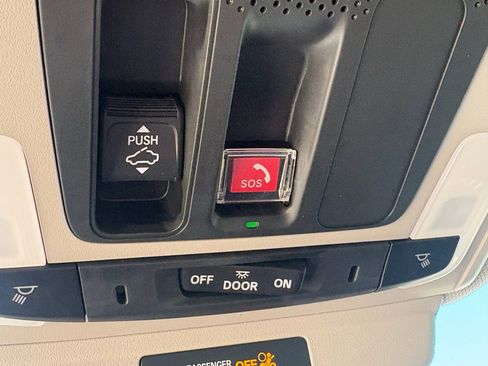 Certified 2023 Honda Accord Touring image 25