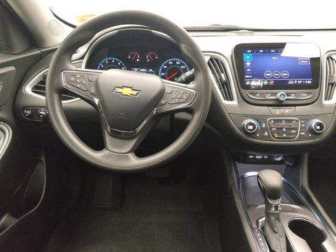 Used 2023 Chevrolet Malibu LT FWD image 22