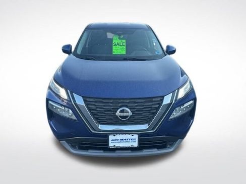 Used 2023 Nissan Rogue SV image 9