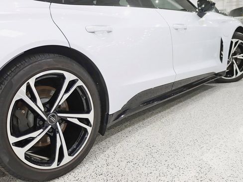 Used 2023 Audi e-tron GT Premium Plus w/ Performance Package image 13