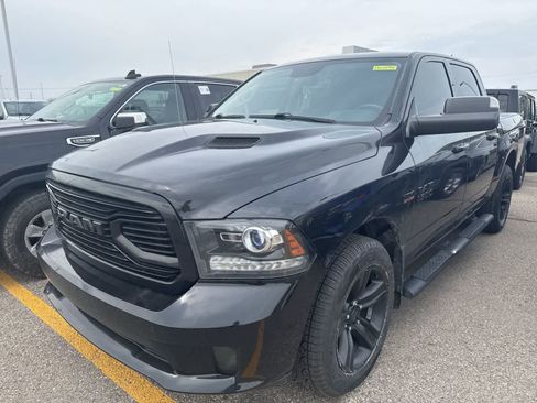 Used 2018 RAM 1500 Sport image 2