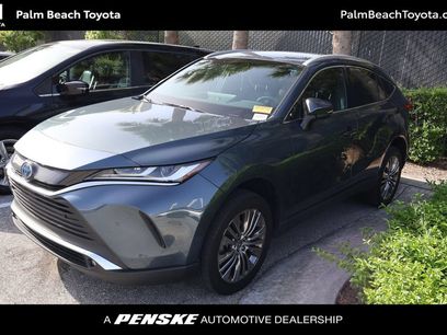 Used 2023 Toyota Venza XLE
