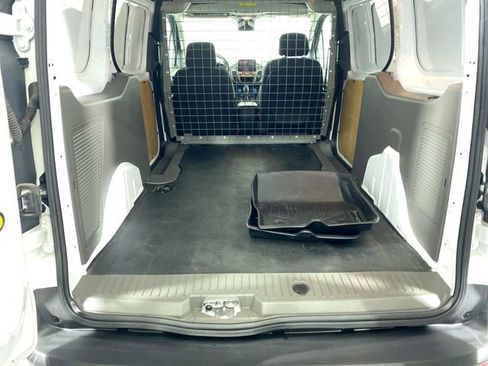 Used 2022 Ford Transit Connect XLT image 31
