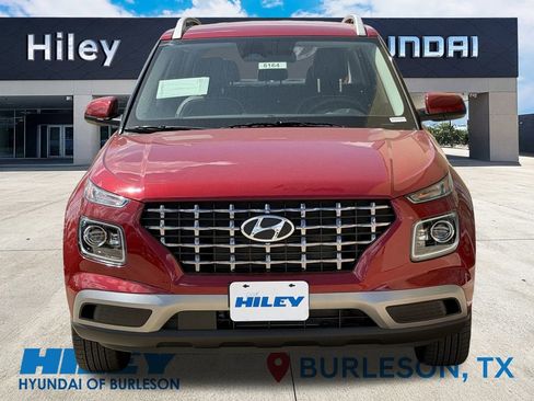 New 2025 Hyundai Venue Limited image 6