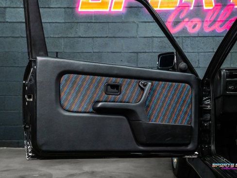 Used 1988 BMW M3 Coupe image 38