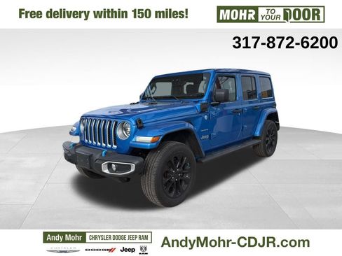 Used 2023 Jeep Wrangler Unlimited Sahara w/ Cold Weather Group image 3