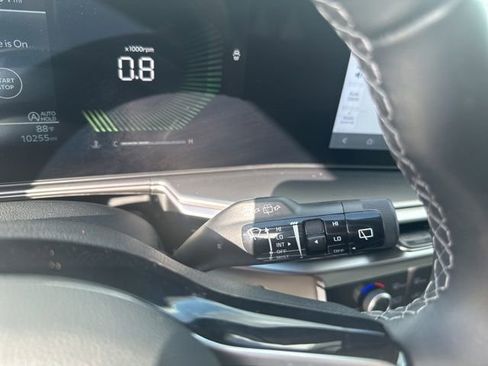 Used 2025 Kia Sorento S FWD image 19