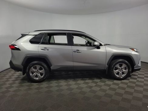 Used 2025 Toyota RAV4 XLE w/ Convenience Package FWD image 10