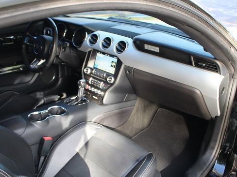 Used 2017 Ford Mustang GT Premium w/ Equipment Group 401A image 12
