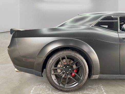 Used 2019 Dodge Challenger SRT Hellcat Redeye RWD image 30
