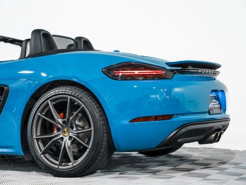 Used 2018 Porsche 718 Boxster S image 22