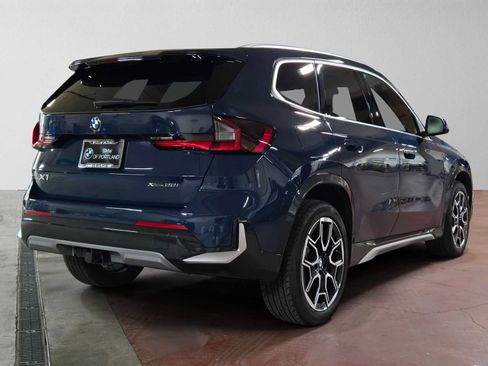 Used 2026 BMW X1 xDrive28i w/ Technology Package AWD/4WD image 4