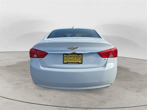 Used 2018 Chevrolet Impala LT image 4