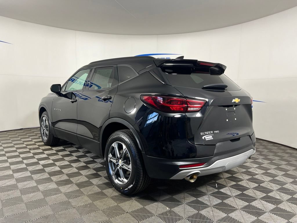 Certified 2023 Chevrolet Blazer LT w/ Convenience Package AWD/4WD image 3
