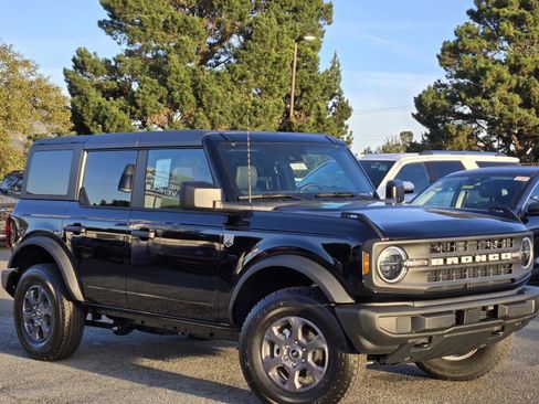 New 2025 Ford Bronco Big Bend image 2
