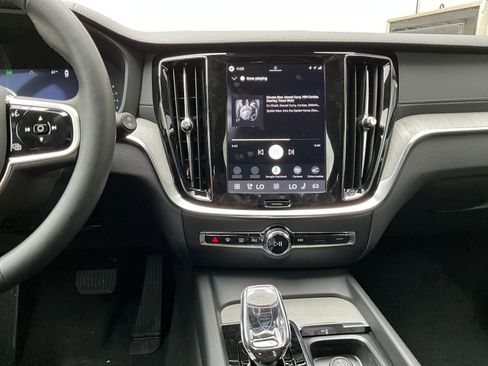 New 2026 Volvo V60 B5 Cross Country Ultra w/ Climate Package AWD/4WD image 17