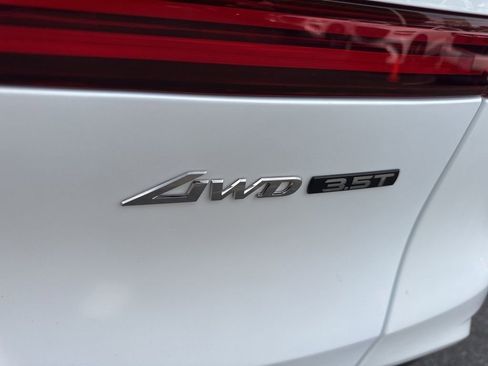 New 2026 Genesis GV70 3.5T Sport Prestige AWD/4WD image 11