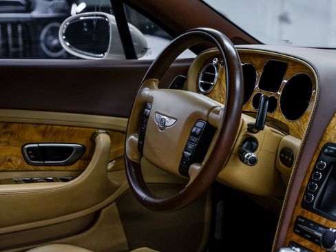 Used 2009 Bentley Continental GT AWD/4WD image 22
