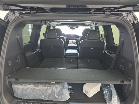 New 2026 INFINITI QX80 Autograph image 18