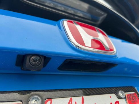 Used 2021 Honda Civic Type R image 10
