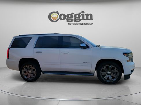 Used 2017 Chevrolet Tahoe Premier AWD/4WD image 5