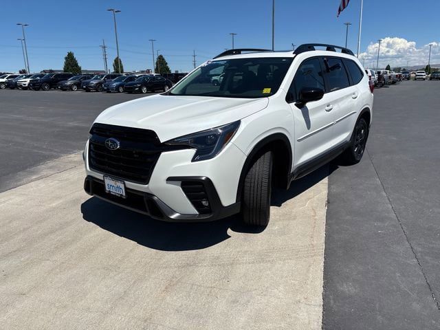 Used 2025 Subaru Ascent Bronze Edition w/ Onyx Package AWD/4WD image 7