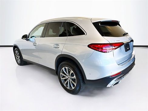 Certified 2024 Mercedes-Benz GLC 300 4MATIC image 7