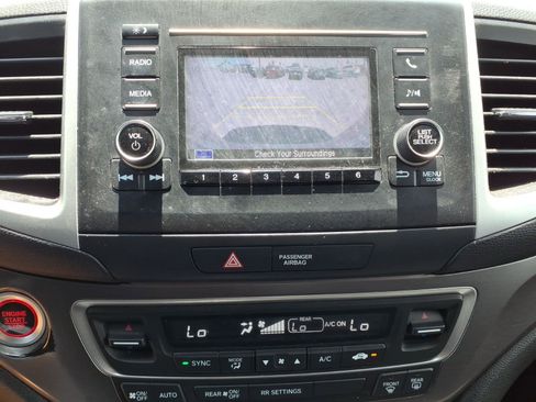 Used 2020 Honda Passport Sport image 13