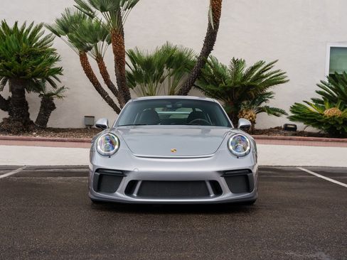 Used 2018 Porsche 911 GT3 image 2