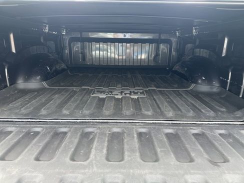 Used 2019 RAM 1500 Big Horn image 10