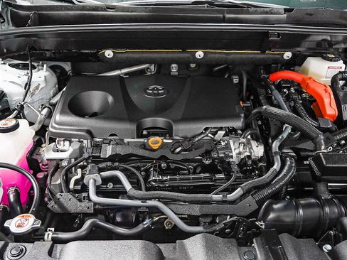 Certified 2024 Toyota Venza Limited AWD/4WD image 31