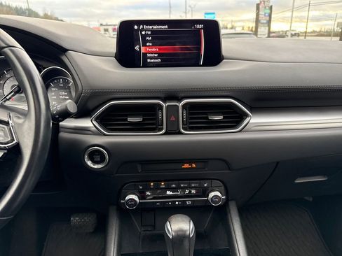 Used 2019 MAZDA CX-5 Touring image 23