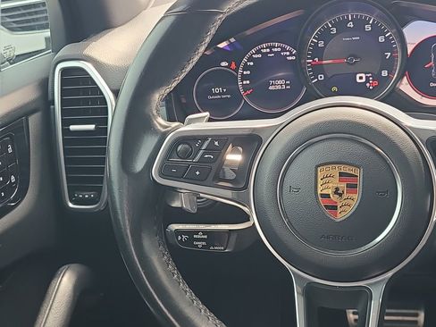 Used 2019 Porsche Cayenne S AWD/4WD image 21