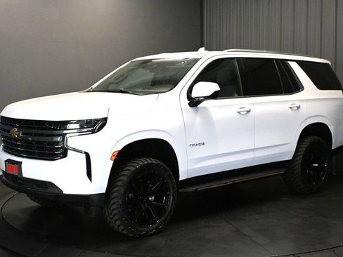 Used 2021 Chevrolet Tahoe LT AWD/4WD image 1