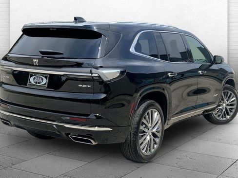 Used 2026 Buick Enclave Avenir w/ Super Cruise Package AWD/4WD image 34