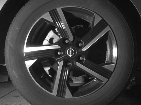 Used 2025 Nissan Sentra SV image 15