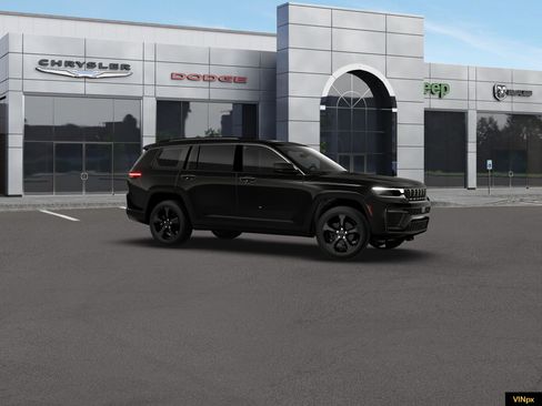 New 2026 Jeep Grand Cherokee L Limited image 10