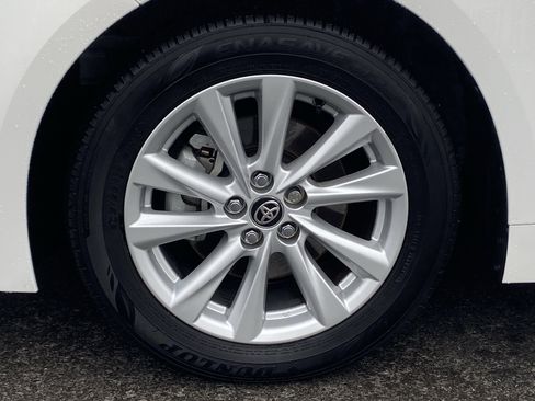 Certified 2024 Toyota Corolla SE image 8