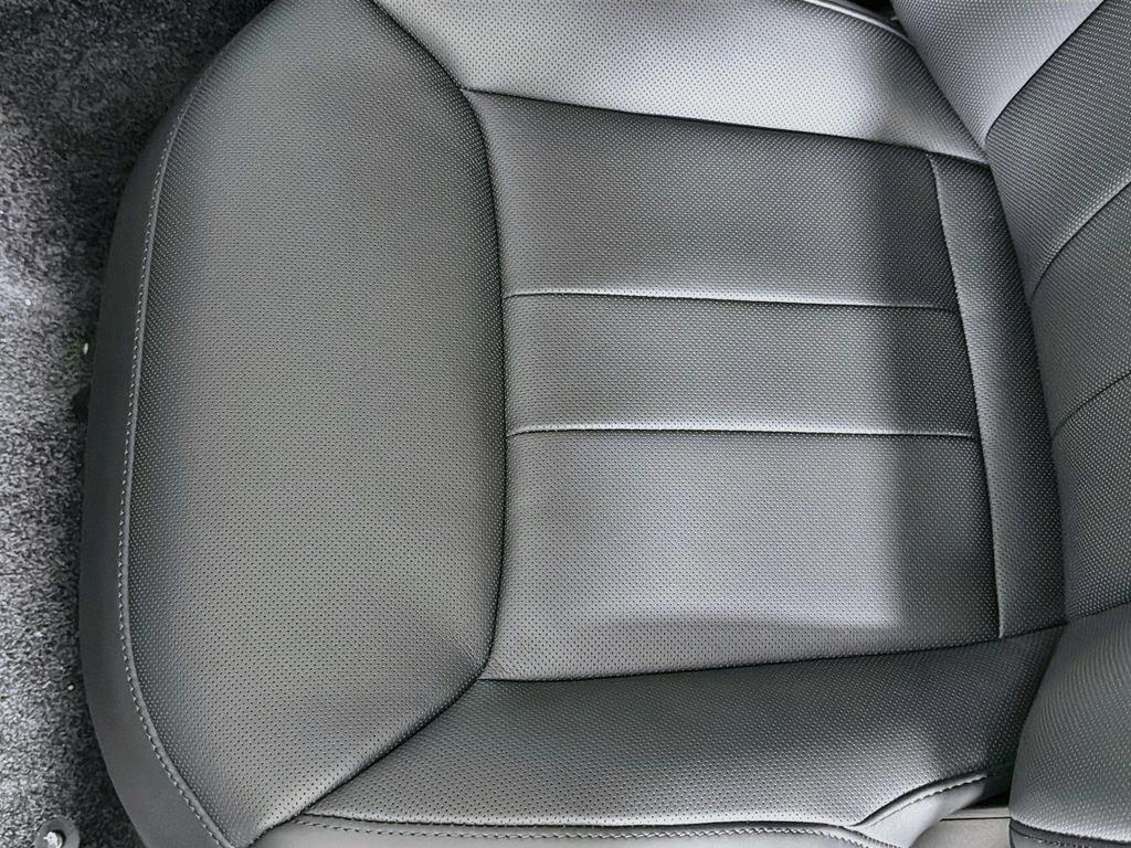 New 2026 Land Rover Range Rover SE AWD/4WD image 20