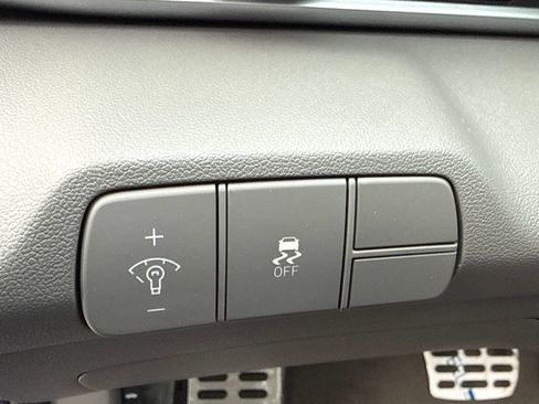 New 2026 Hyundai Elantra SEL Sport Premium FWD image 14
