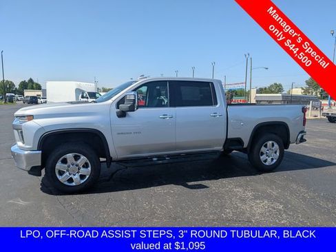 Used 2023 Chevrolet Silverado 3500 LTZ AWD/4WD image 5