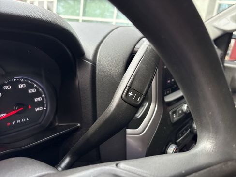 Used 2020 Chevrolet Silverado 1500 Custom w/ Infotainment Package image 29